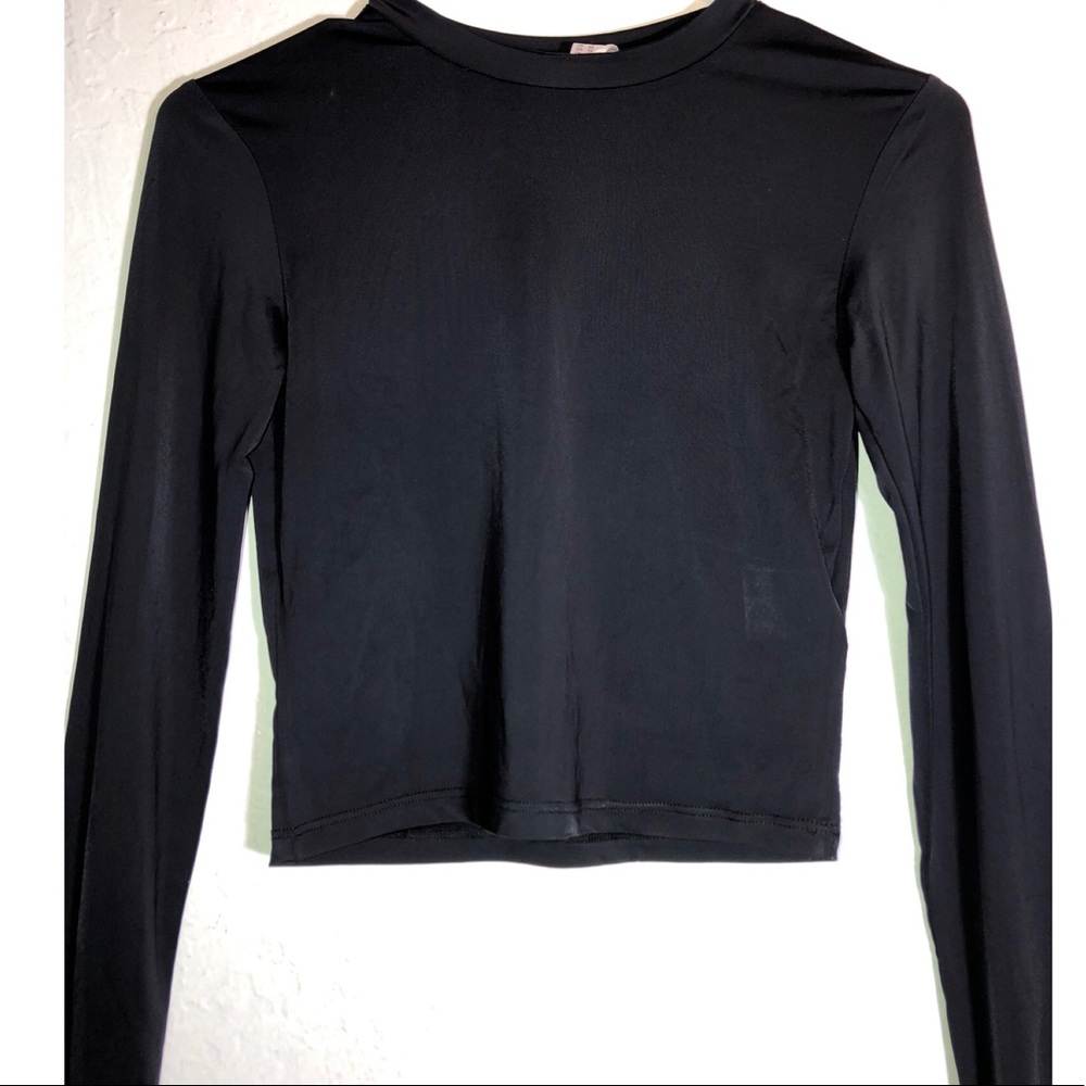 Silky stretchy longsleeve t-shirtcrop